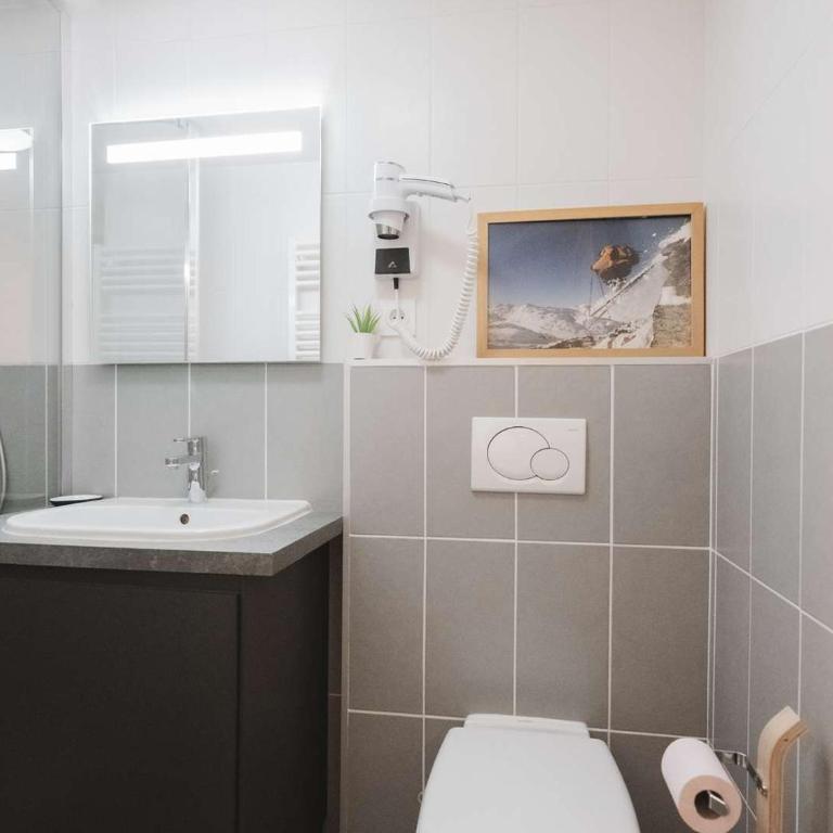 "Superbe Appartement 8/10 pers, 105m², Centre Station, Accès Direct Pistes" - Appartement 4 Chambres - 19