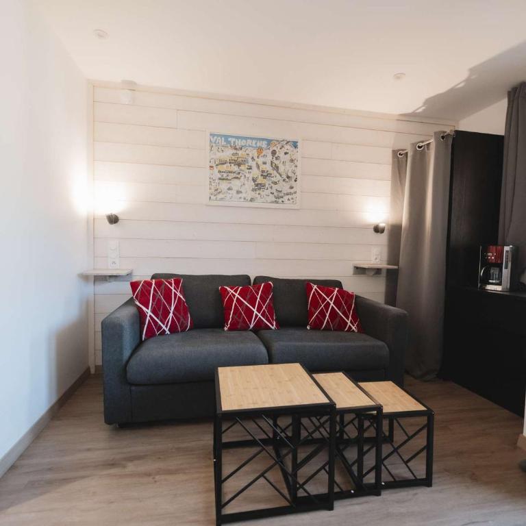 Studio charmant de 23m² skis aux pieds, rénové, balcon Est, max 4 pers - Studio - 4