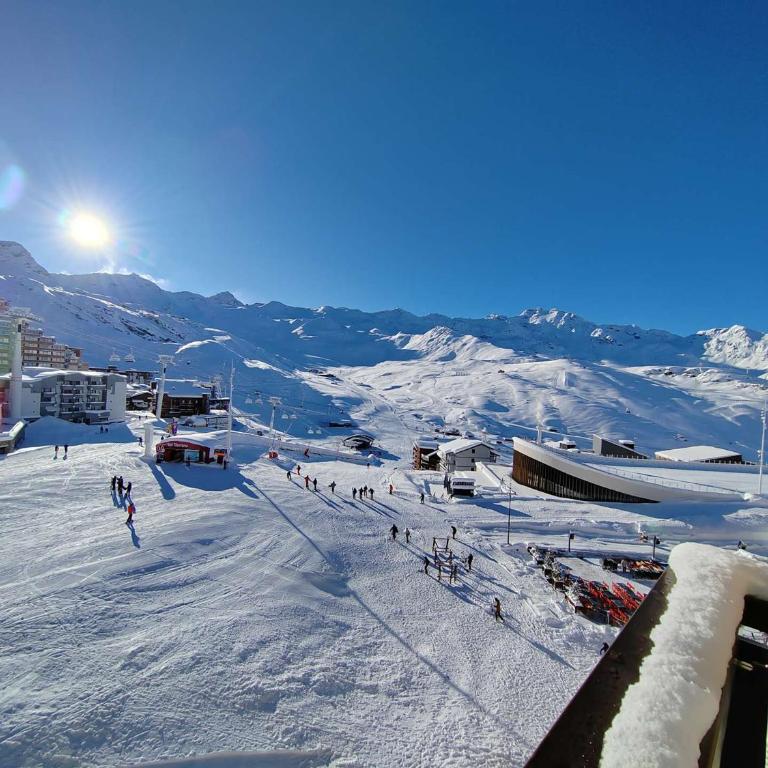 Studio charmant de 23m² skis aux pieds, rénové, balcon Est, max 4 pers - Studio - 11