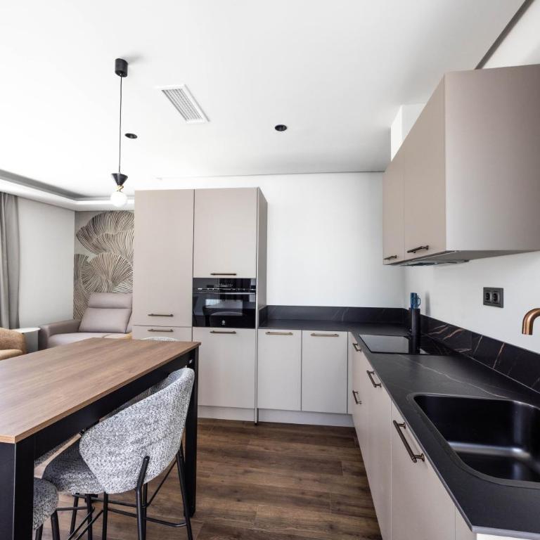 Apartamentos Centro Histórico Murcia by Trian - Apartamento Suite - 8