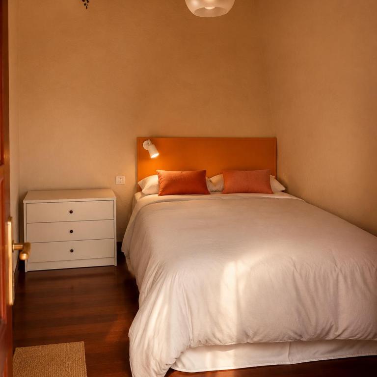 Coliving Tenerife - Villa La Laguna - Standard Single Room with Shared Bathroom - 3