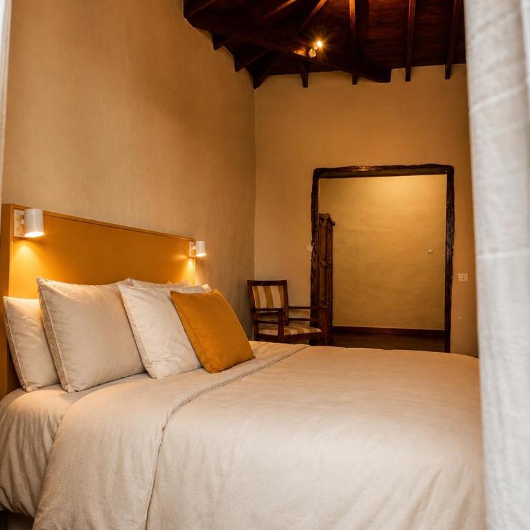 Coliving Tenerife - Villa La Laguna - Standard Double Room with Shared Bathroom - 5