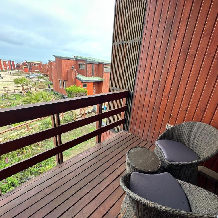Hermosa Casa en Condominio - Three-Bedroom Home - 13