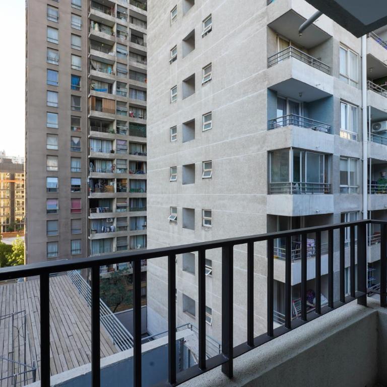 Oceana Suites Estación Santa Lucia - One-Bedroom Apartment with View - 13
