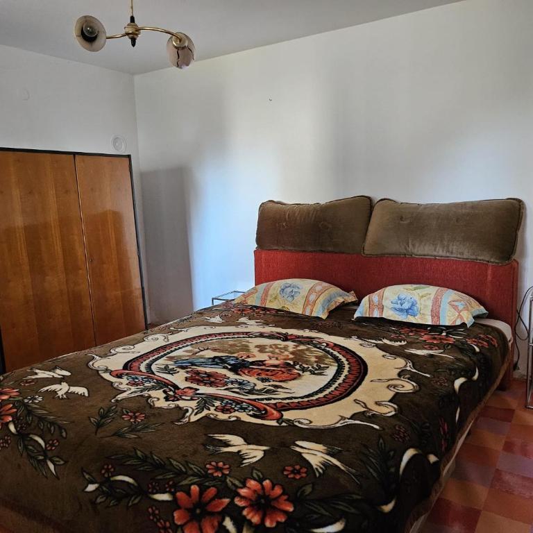 Guesthouse Zvezdara - Dvokrevetna Soba sa Bračnim Krevetom - 7