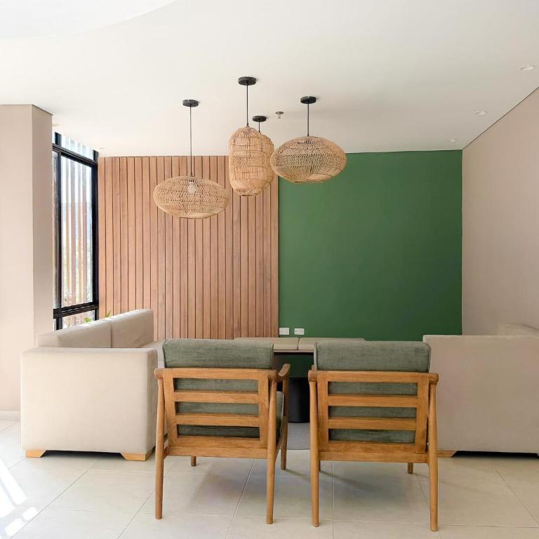 Modern 2BR apartment with AC, WIFI, free parking - Two-Bedroom Apartment - 7