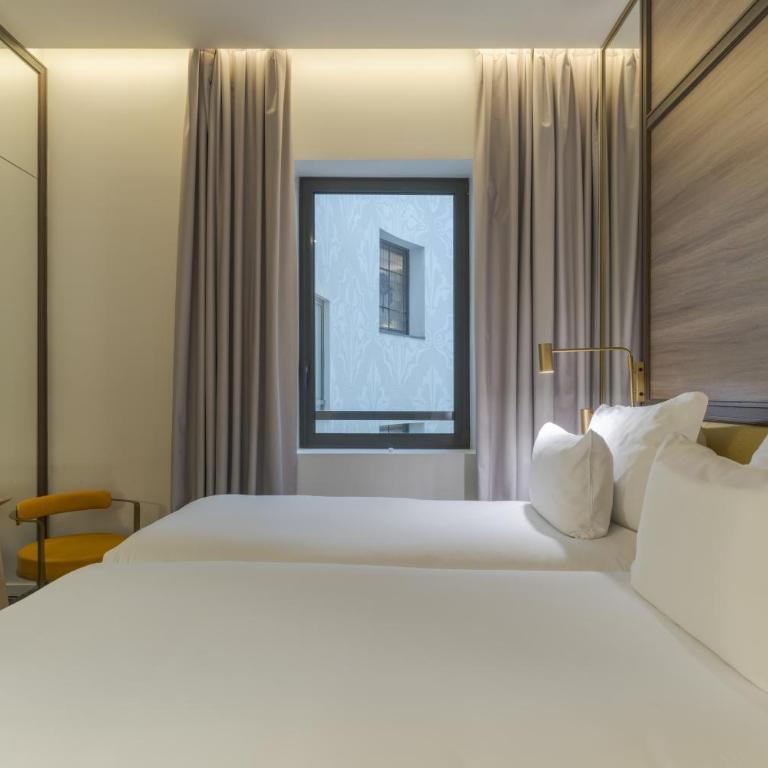 Pestana CR7 Gran Vía Madrid - Superior Zimmer - 3