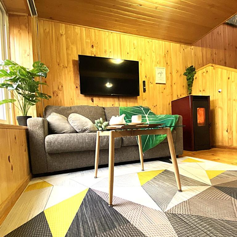 Flor de Lis Inn Cabañas de 2D 2B - Two-Bedroom Apartment - 16