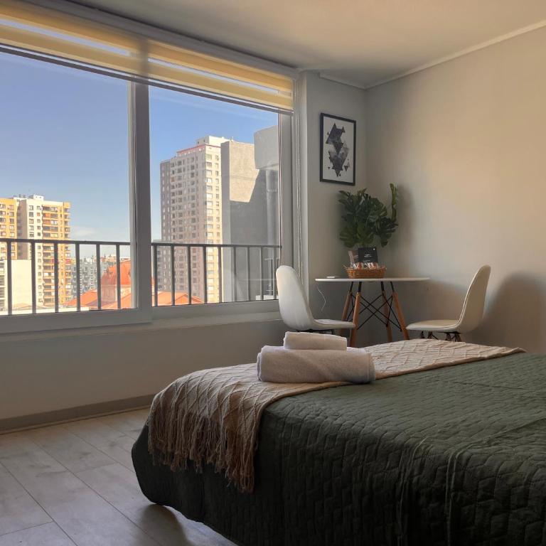 Oceana Suites Estación Santa Lucia - One-Bedroom Apartment with View - 3