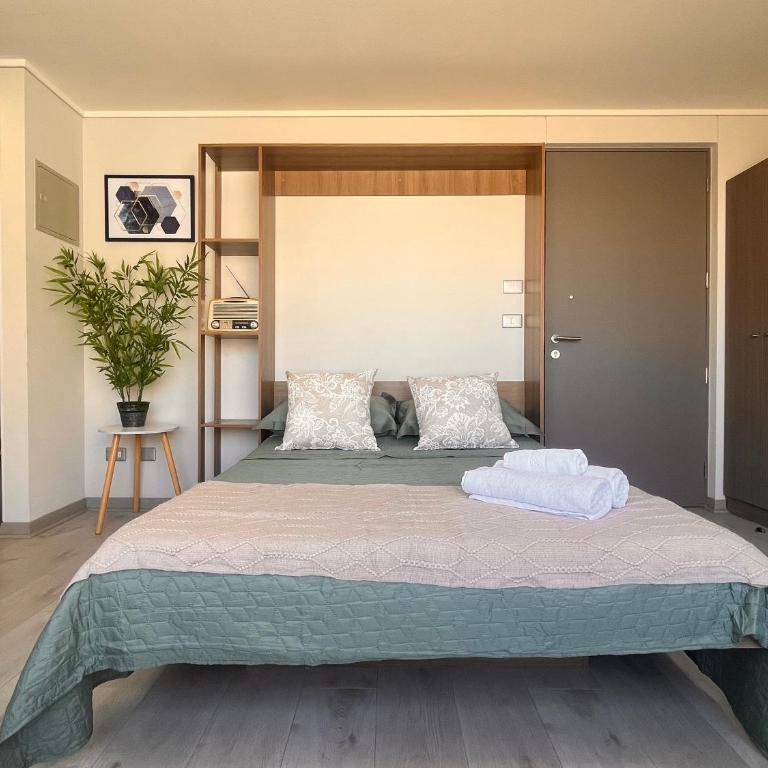 Oceana Suites Estación Santa Lucia - One-Bedroom Apartment with View - 7