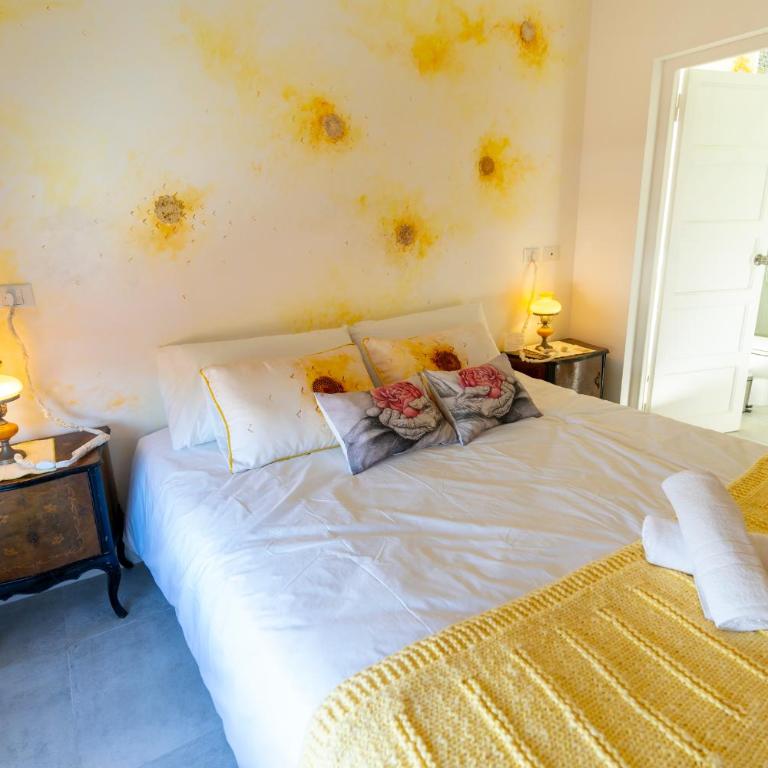 Allegra Dalila Casa Hotel-Arte - Deluxe Double Room - 2