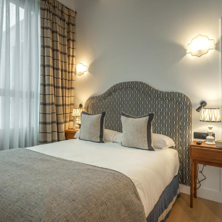 Trajano 44- Sevilla Luxury by Valcambre - Apartamento Premium de 3 dormitorios con balcón - 2