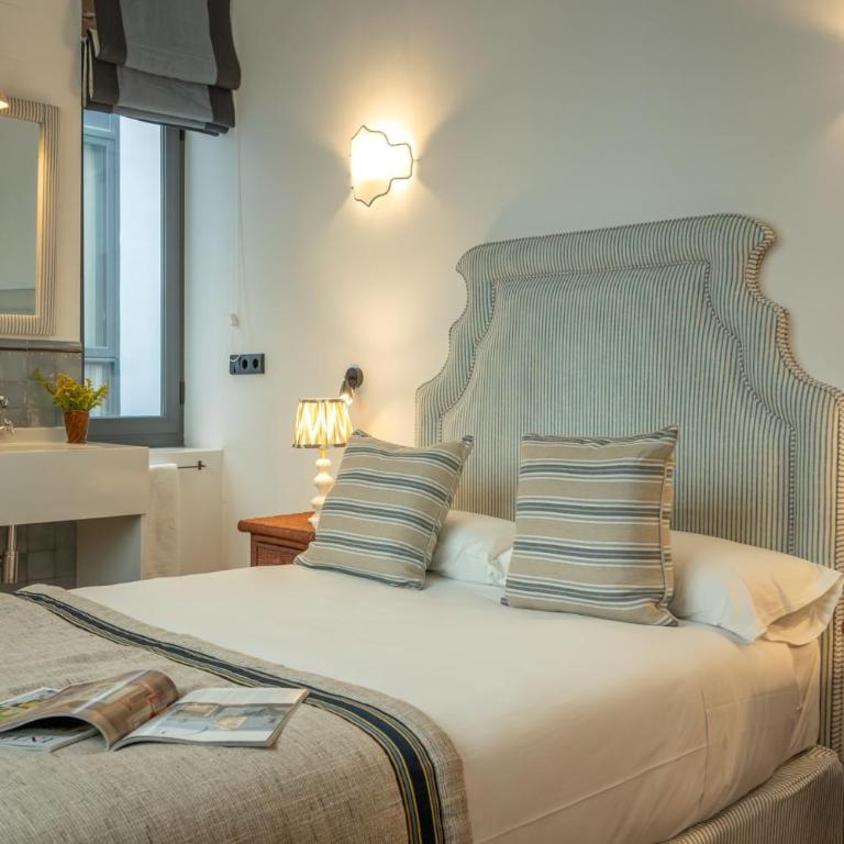Trajano 44- Sevilla Luxury by Valcambre - Apartamento Premium de 3 dormitorios con balcón - 9