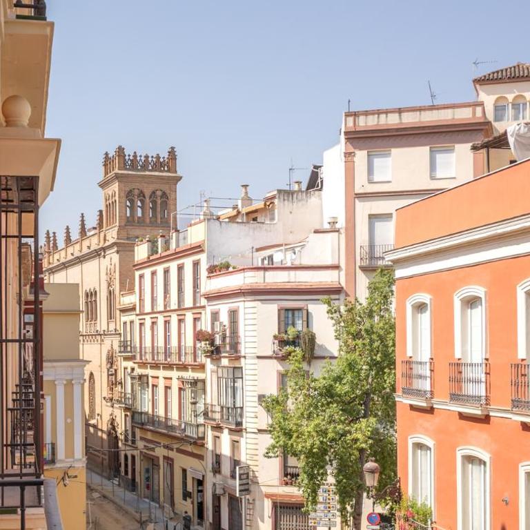 Trajano 44- Sevilla Luxury by Valcambre - Apartamento Premium de 3 dormitorios con balcón - 22