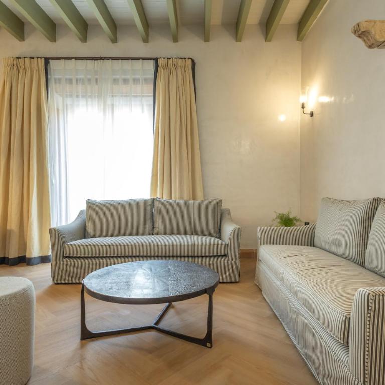 Trajano 44- Sevilla Luxury by Valcambre - Apartamento Premium de 3 dormitorios con balcón - 23