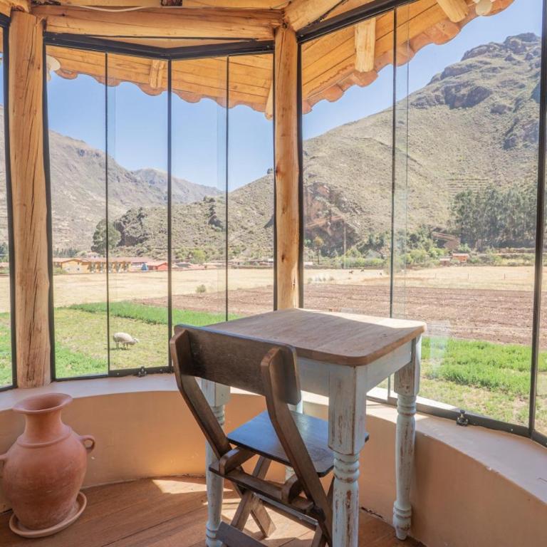 Cosy Studio with Balcony Hammock and Fast Wifi - One-Bedroom Apartment - 11