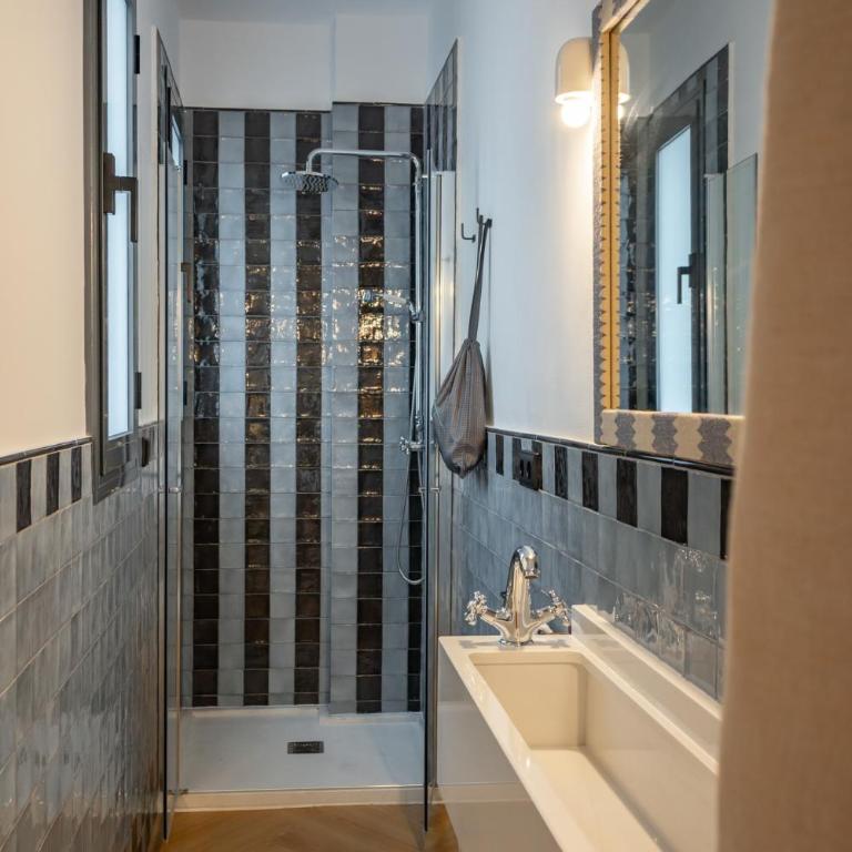 Trajano 44- Sevilla Luxury by Valcambre - Apartamento Deluxe de 2 dormitorios con balcón - 14