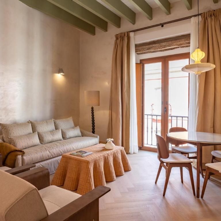Trajano 44- Sevilla Luxury by Valcambre - Apartamento Deluxe de 2 dormitorios con balcón - 15