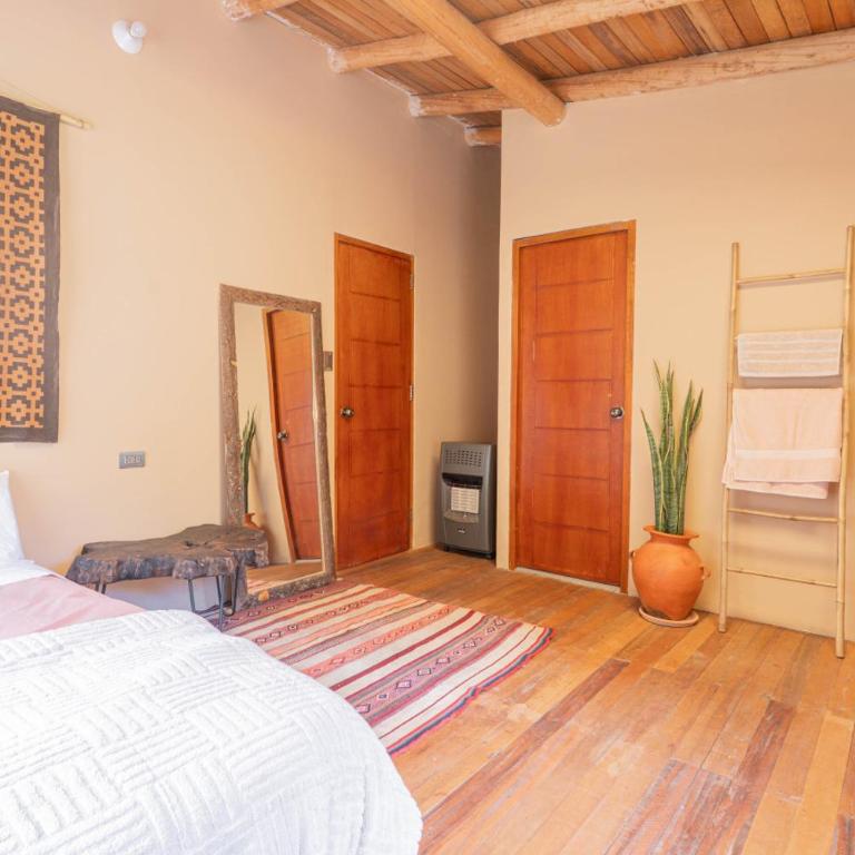 Bright Studio with Views and Top Wifi - One-Bedroom Apartment - 2