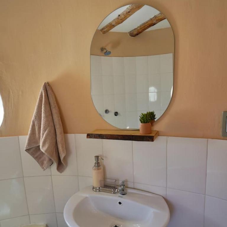 Bright and Spacious Private Studio with Everything - One-Bedroom Apartment - 5