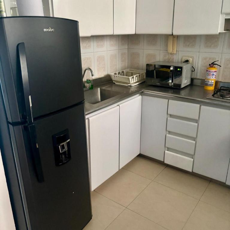 El Rodadero - A 3 cuadras de la playa - 3 habitaciones - 9 huespedes - Apartamento - 3