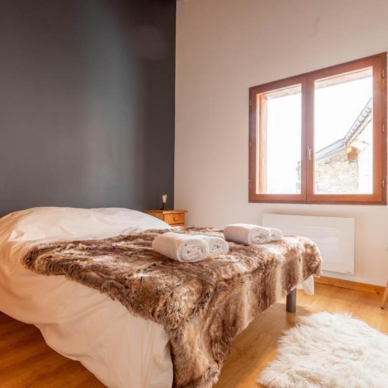 Beautiful family Apartt - Chalet with a view - Four-Bedroom House - 14