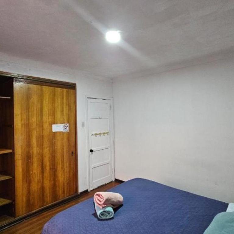 Gloria Hostel 2 poniente 333 casa 14 - Habitación Doble con baño compartido - 2 camas - 1