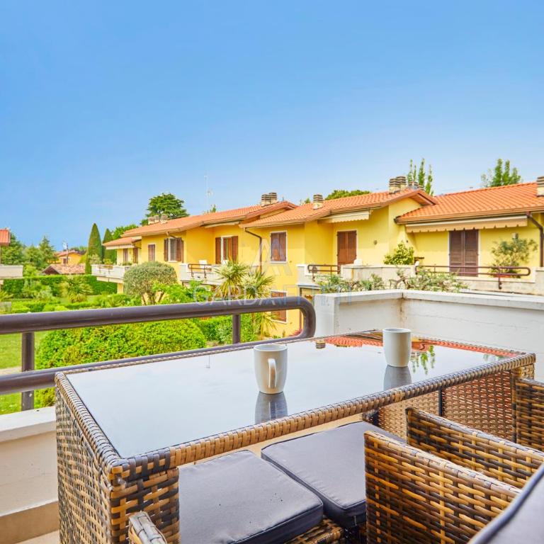Harmony Apartment - Terrazza e piscina a pochi passi dal lago - Appartamento con 2 Camere da Letto - 9