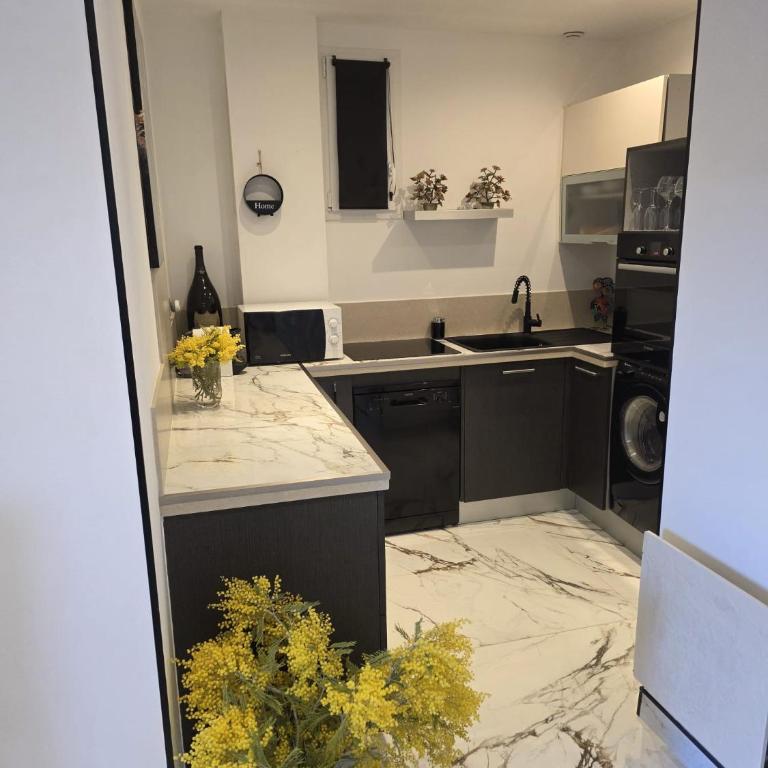 Bellevue sur terrasse - Appartement 2 Chambres - 11