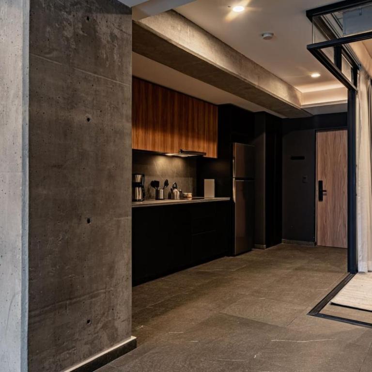 Combo Suite 4BR, Reforma plus Gym - Apartamento - 65
