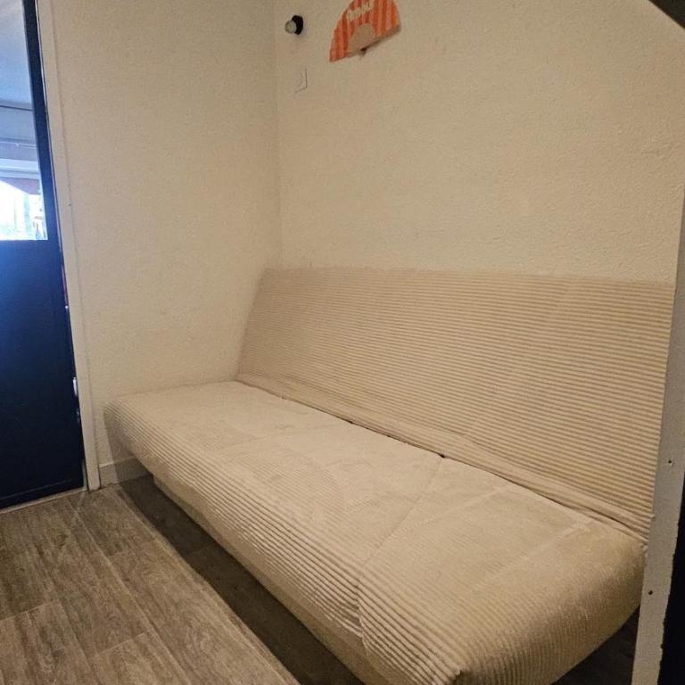 Studio avec piscine et place de parking prive - Studio - 4