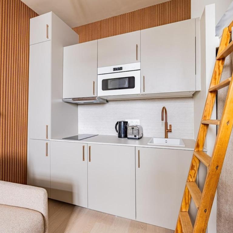 Montmartre-Bail Mobilité-Studio-2 people-Renovated - Studio - 10