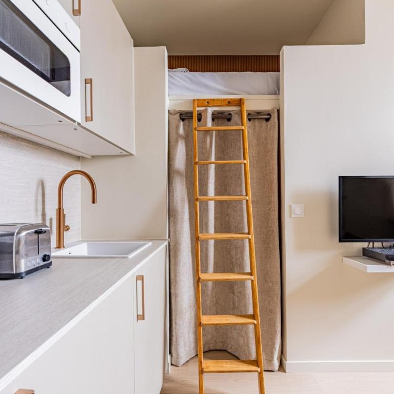 Montmartre-Bail Mobilité-Studio-2 people-Renovated - Studio - 12