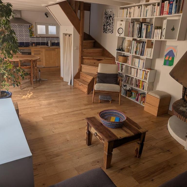 Maison avec terrasse - Proche gare et centre - Maison 2 Chambres - 1