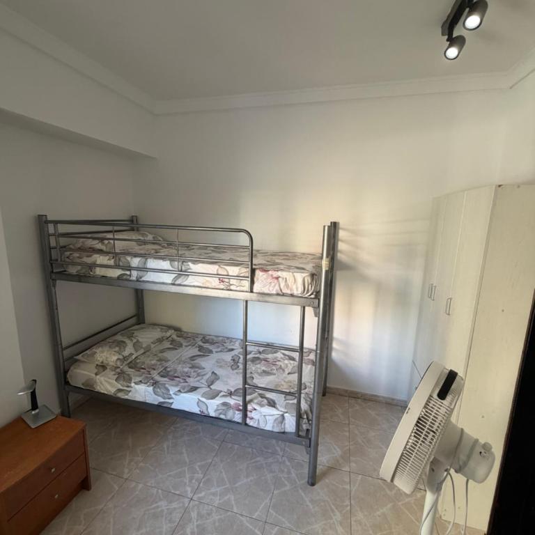 Habitación litera Valencia céntrica - Apartamento de 1 dormitorio - 1