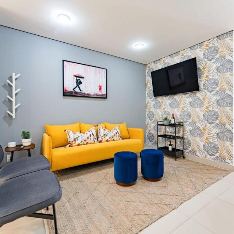 2 Condos in La Roma Parking, Perfect for Groups - Apartment - 18