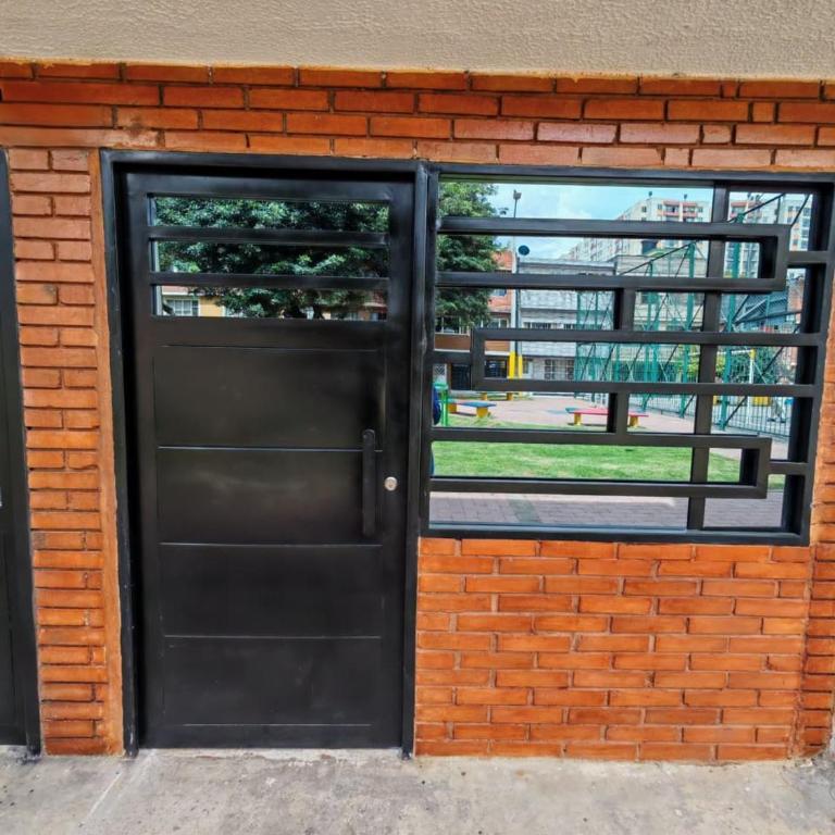 Apto Independiente cerca al aeropuerto 15 min - Two-Bedroom Apartment - 33
