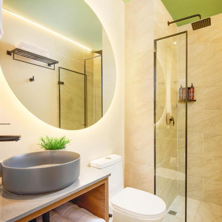 Urbit Garden Hotel - Superior King Room - 7