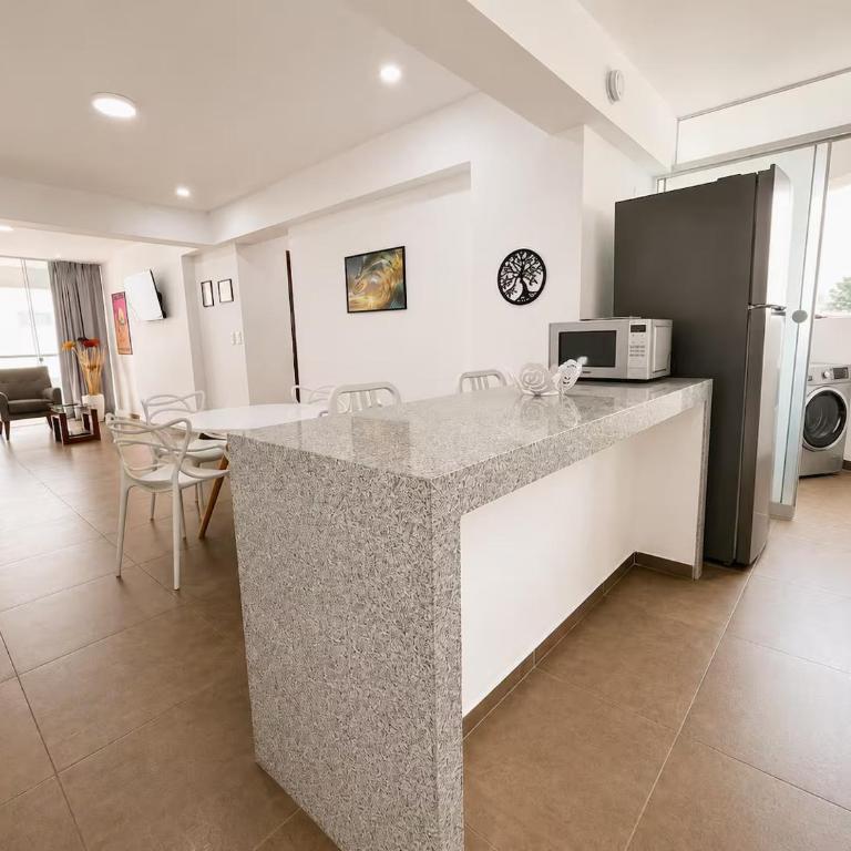 La Isla - Punta Hermosa by Vibrant - Three-Bedroom Apartment with Balcony - 18