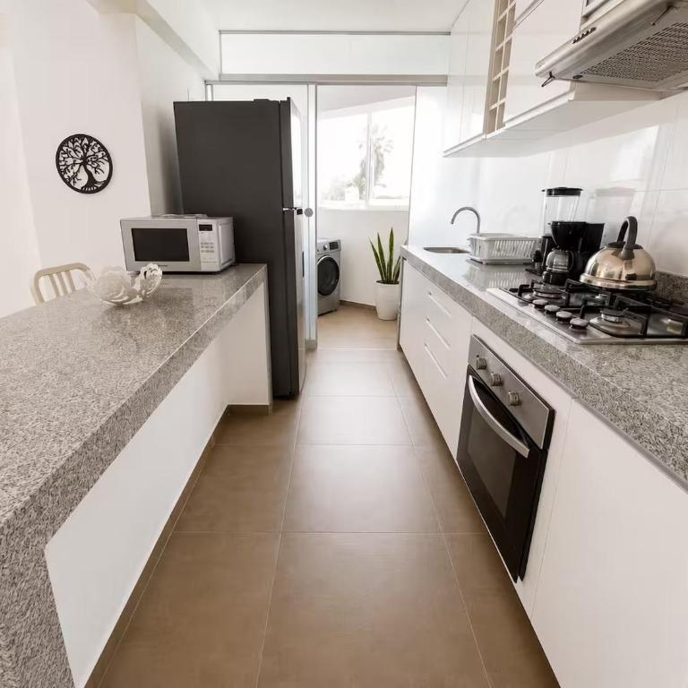 La Isla - Punta Hermosa by Vibrant - Three-Bedroom Apartment with Balcony - 14