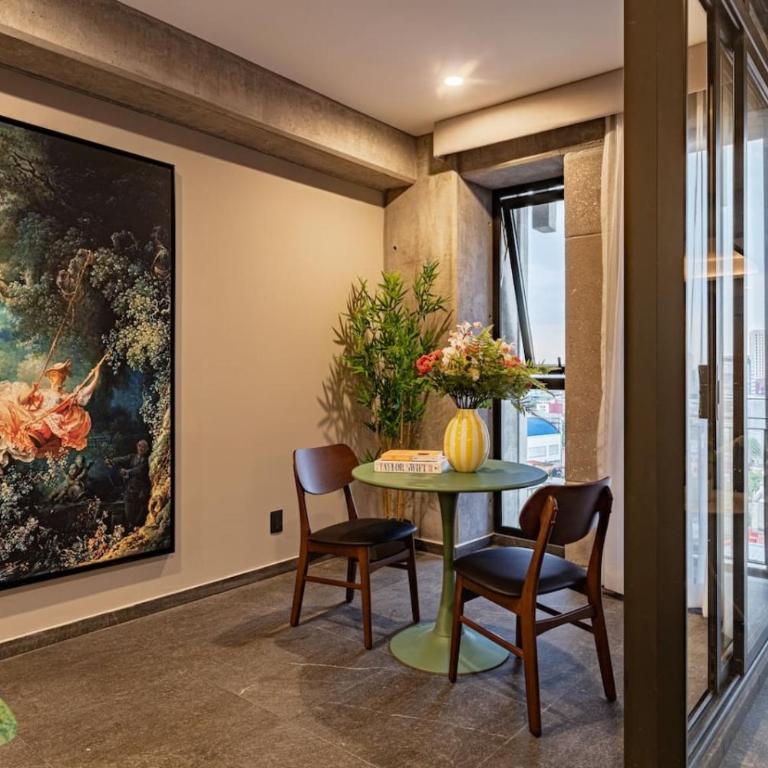 3 Units, 5BR with Gym and Rooftop - Appartement - 4