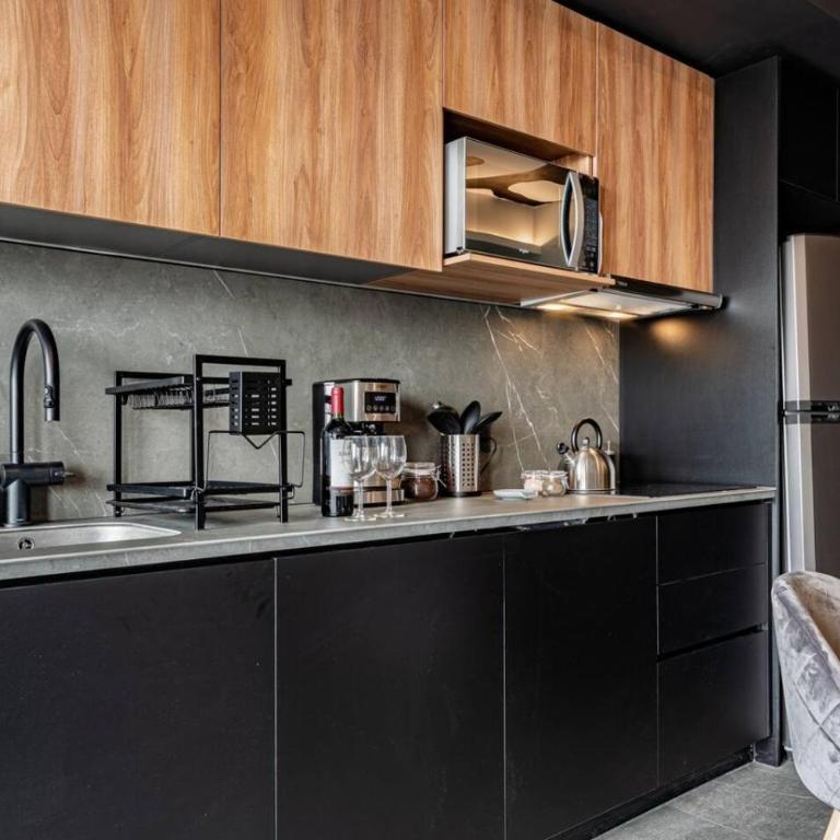 3 Units, 5BR with Gym and Rooftop - Appartement - 38