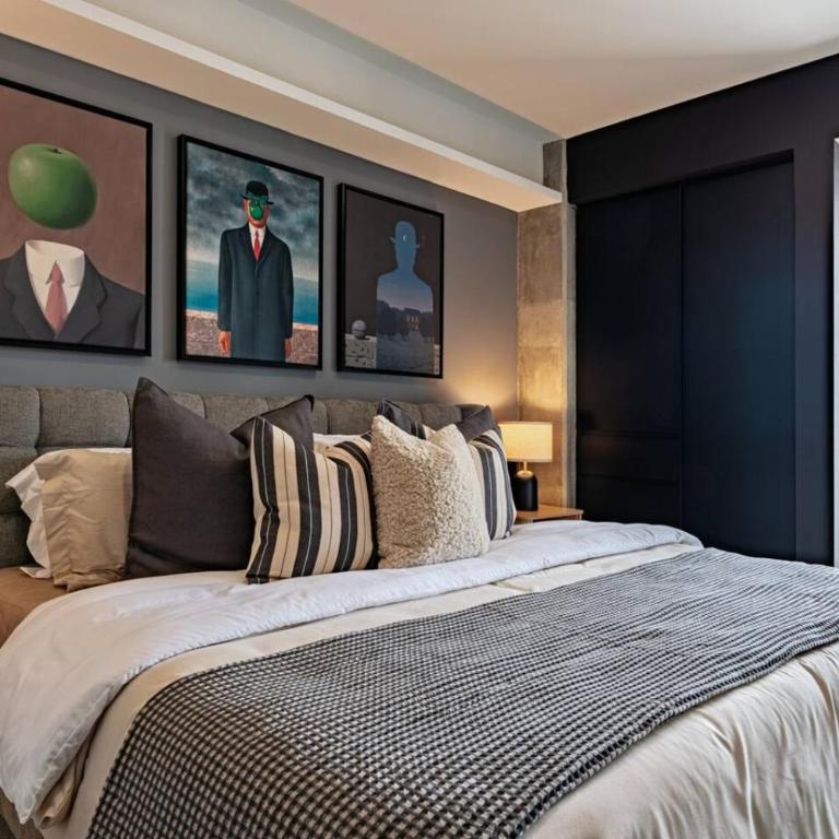 3 Units, 5BR with Gym and Rooftop - Appartement - 48