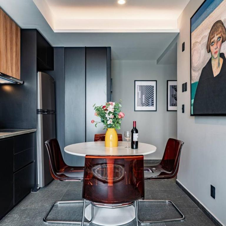 3 Units, 5BR with Gym and Rooftop - Appartement - 58