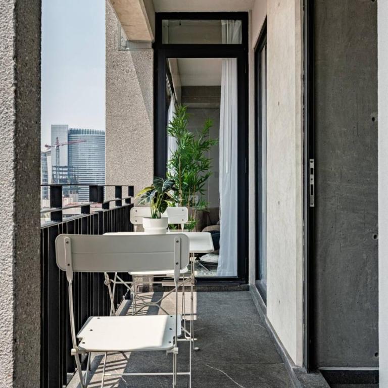 3 Units, 5BR with Gym and Rooftop - Appartement - 73