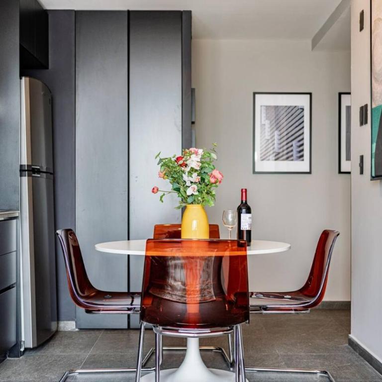 3 Units, 5BR with Gym and Rooftop - Appartement - 77