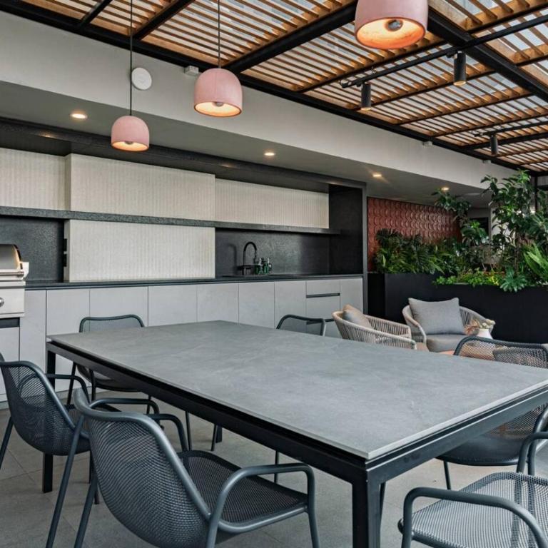 3 Units, 5BR with Gym and Rooftop - Appartement - 86