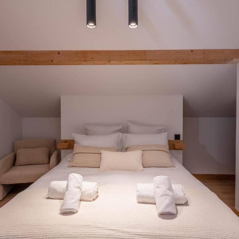 Duplex lumineux, parking - 6 pers. - FR-1-754-114 - Appartement - 10