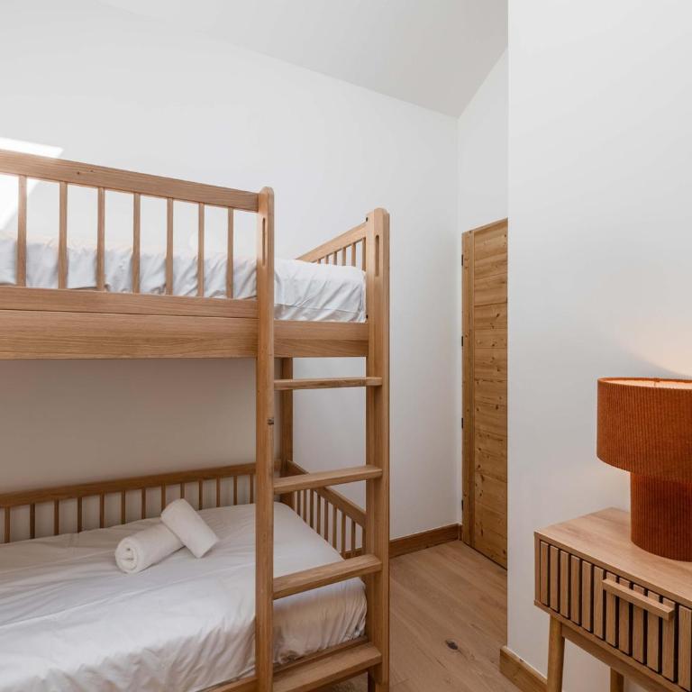 Duplex lumineux, parking - 6 pers. - FR-1-754-114 - Appartement - 13