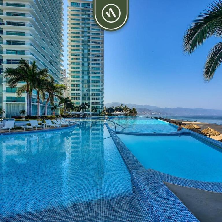 Beachview Luxury 3 BR Condo - Pools - Beach - Casa - 42